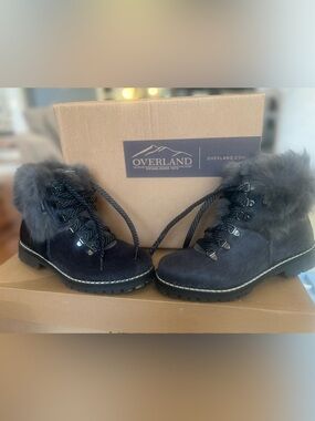 Overland Women's Black Fur-Trim Lace Up Boots